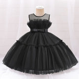 Robe princesse fille rose vif avec corsage à plis et ruban à la taille
