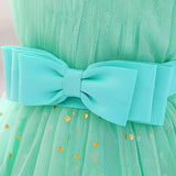 Robe princesse bébé vert menthe avec nœud et motifs cœur dorés
