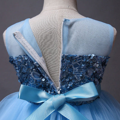 Robe princesse fille bleue avec paillettes et jupe en tulle