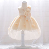 Robe princesse bébé crème avec fleurs en relief et nœud à l'avant