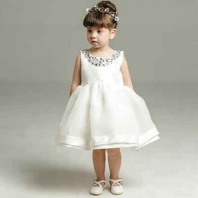 Robe baptême bébé fille blanche avec nœud et col décoré