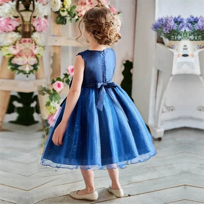 Robe cérémonie fille rose pastel avec motif fleuri en relief et jupe volumineuse