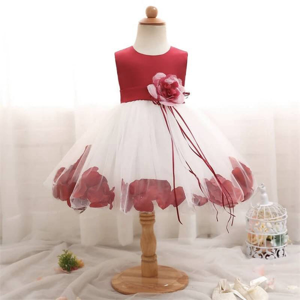 Robe princesse bébé rouge bordeaux avec jupe en tulle blanc et pétales rouges