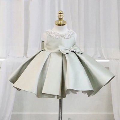 Robe cérémonie fille gris pâle avec col orné de perles et grand nœud décoratif