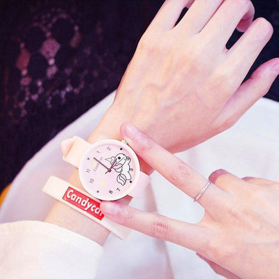 Montre Licorne fille blanche